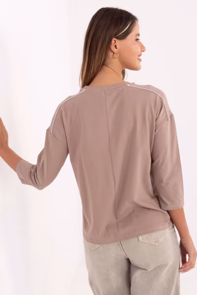 Bluzka Model RV-BZ-A826.89 Dark Beige - Relevance — zdjęcie 3