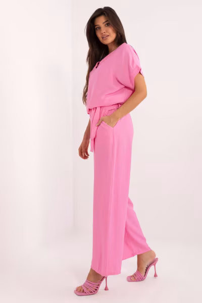 Spodnie Komplet Model DHJ-KMPL-3301.63 Pink - Italy Moda — zdjęcie 2