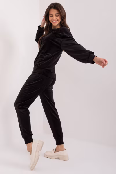Spodnie Komplet Model DHJ-KMPL-8850.68 Black - Italy Moda — zdjęcie 1