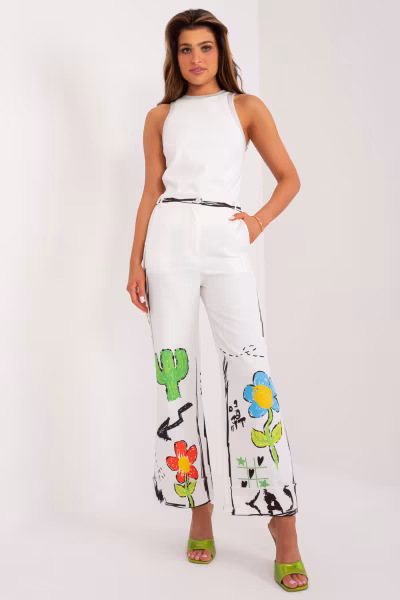 Spodnie Damskie Model DHJ-SP-18857.31 Ecru - Italy Moda — zdjęcie 1