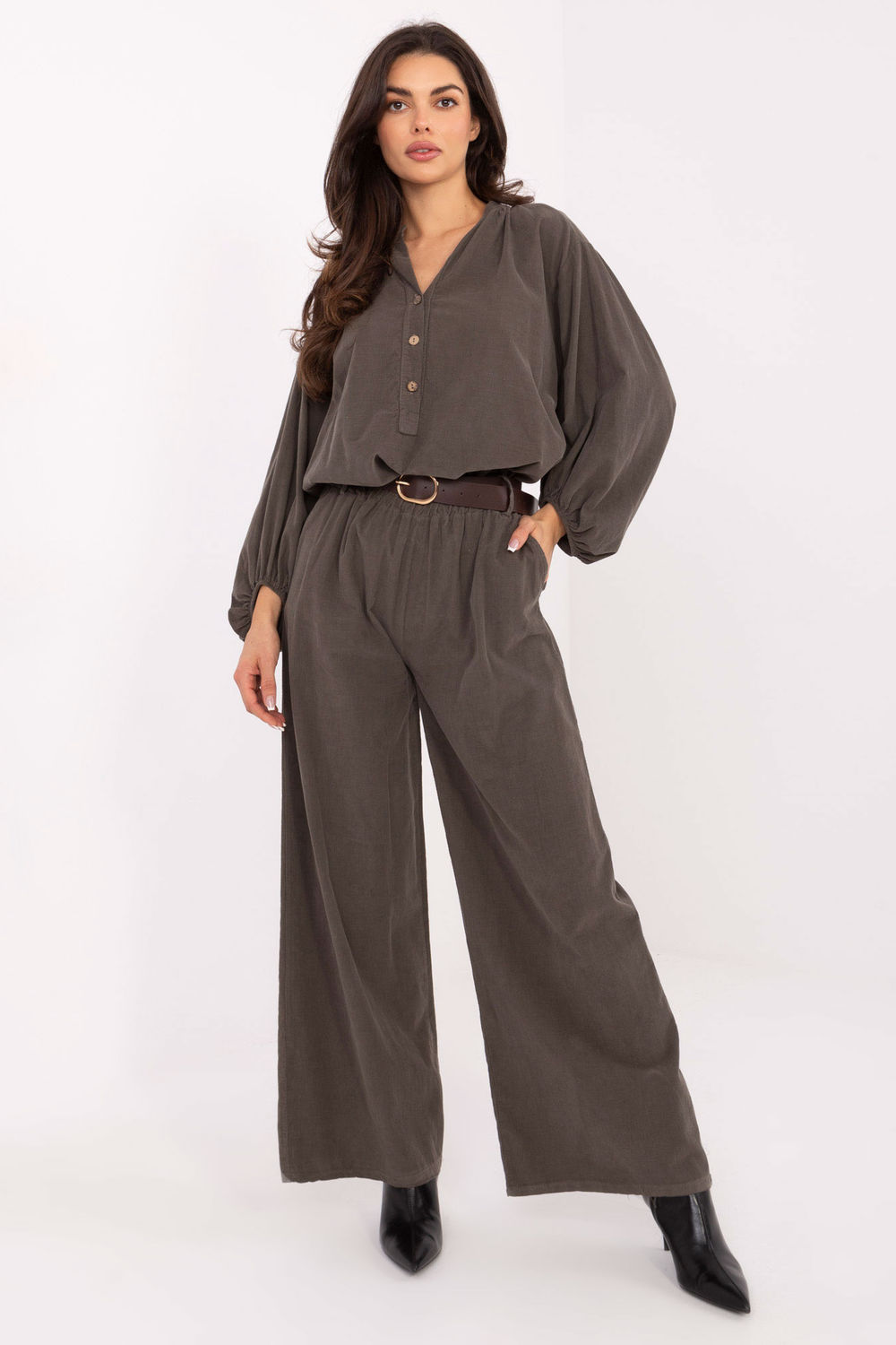 Spodnie Damskie Model IT-SP-25782.73 Dark Khaki - Italy Moda