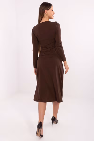 Sukienka Model IT-SK-21900.00 Brown - Italy Moda — zdjęcie 3