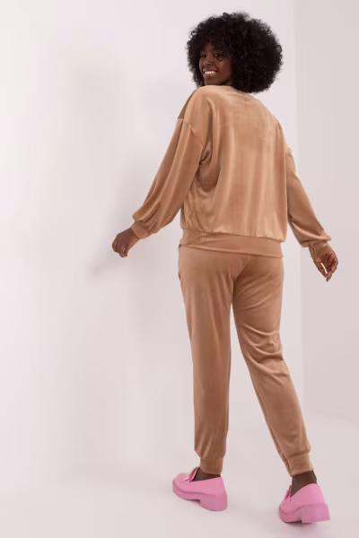 Spodnie Komplet Model DHJ-KMPL-8655.05 Dark Beige - Italy Moda — zdjęcie 3