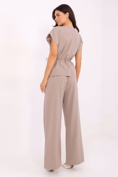 Spodnie Komplet Model IT-KMPL-21029.78 Dark Beige - Italy Moda — zdjęcie 2