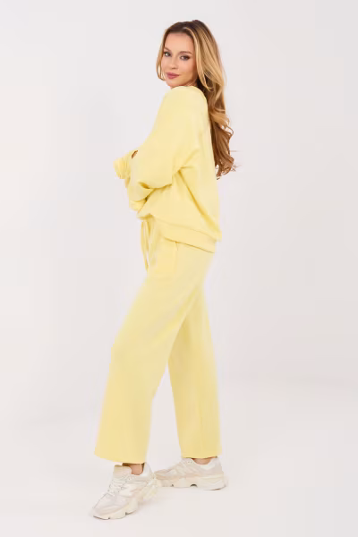 Spodnie Komplet Model IT-KMPL-10015.58 Light Yellow - Italy Moda — zdjęcie 2