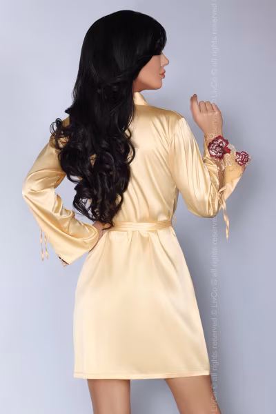 Szlafrok Model Parllie Gold - Livia Corsetti Fashion — zdjęcie 3