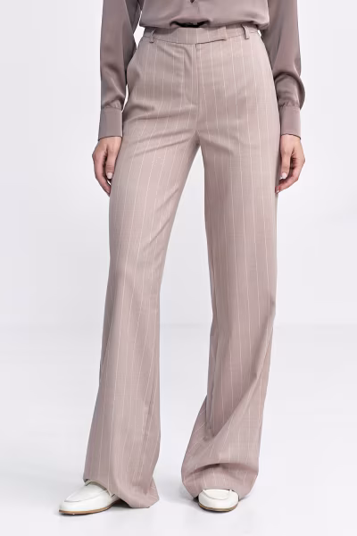 Spodnie bootcu, z krytym guzikiem, prążek SD103 Beige - Nife — zdjęcie 1