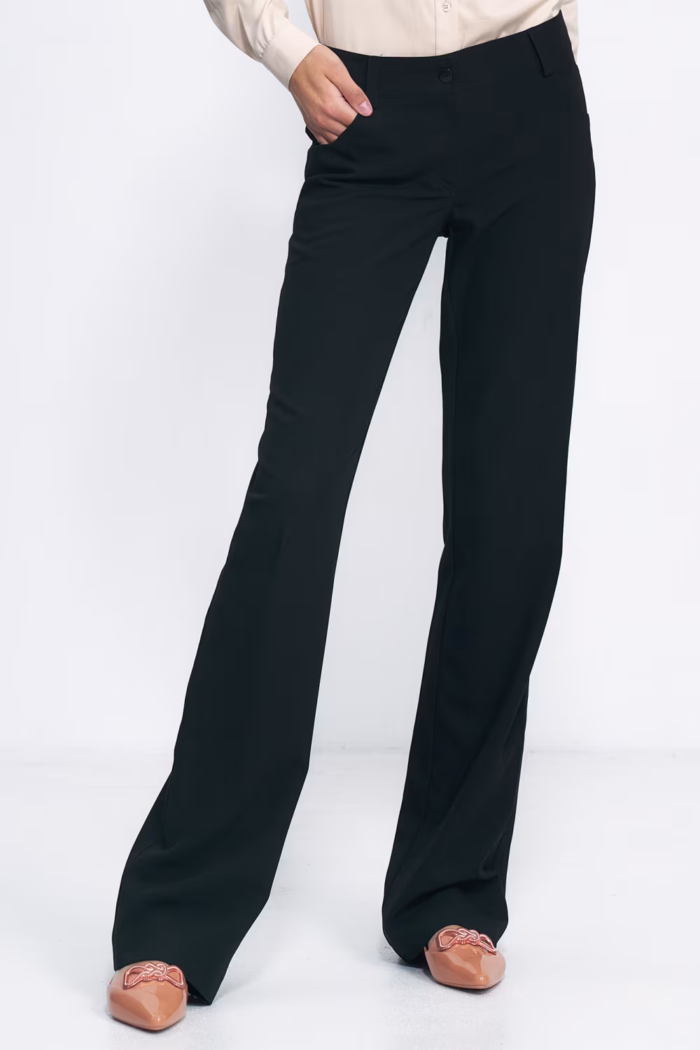 Spodnie Czarne spodnie typu bootcut SD100 Black - Nife