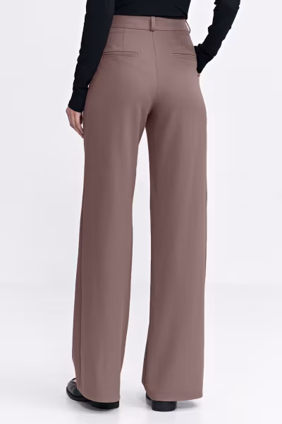 Spodnie z zakładkami wide leg SD127 Mocca - Nife — zdjęcie 3