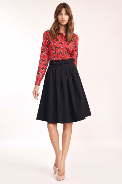 Spódnica midi z paskiem w kolorze czarnym SP75 Black - Nife — zdjęcie 2