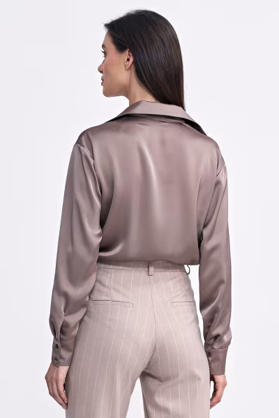 Satynowa koszula body K80 Mocca - Nife — zdjęcie 3
