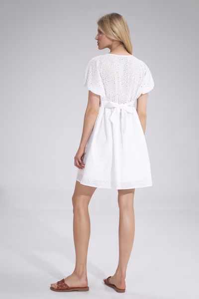 Sukienka Model M763 White - Figl — zdjęcie 3