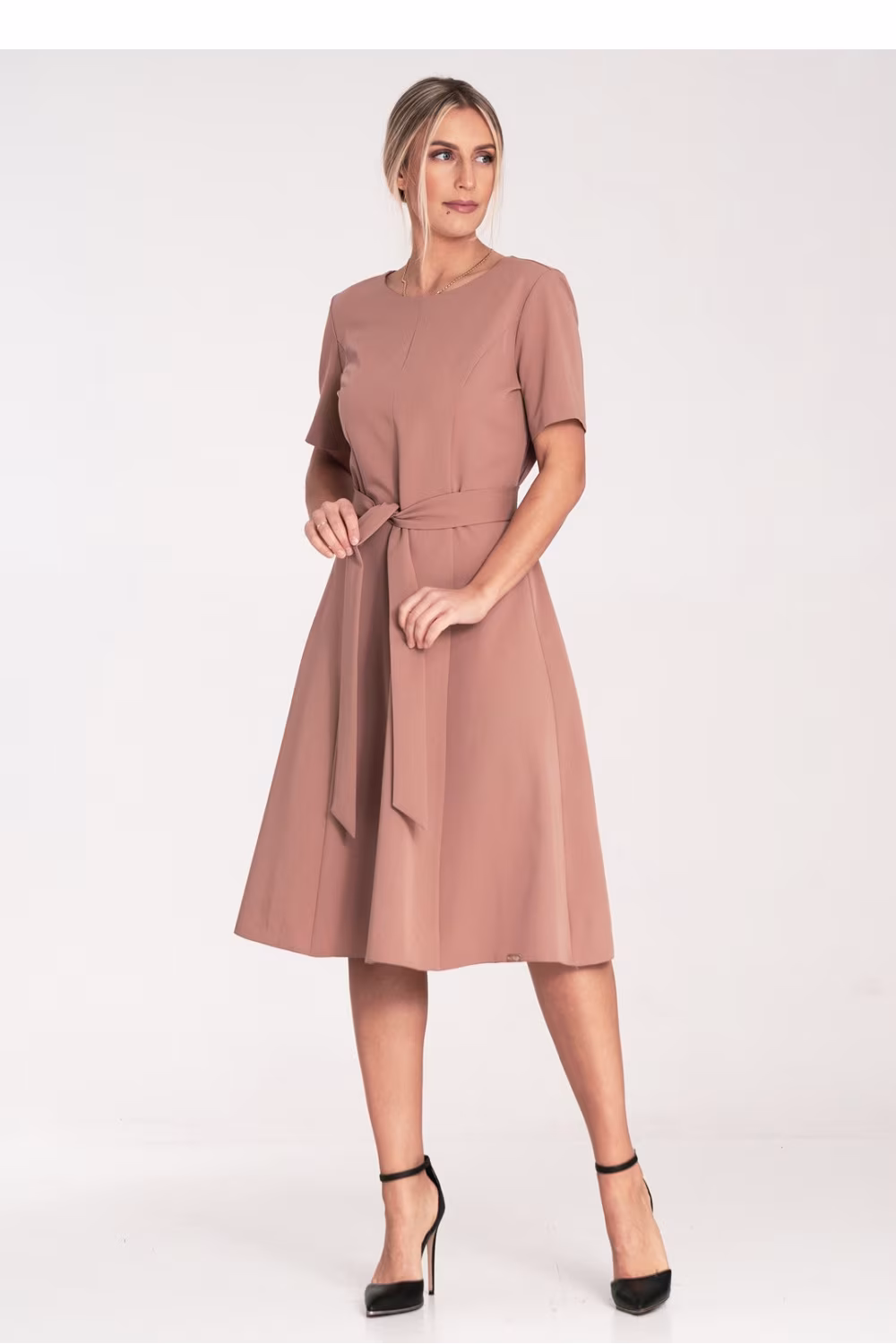 Sukienka Model M1069 Beige - Figl