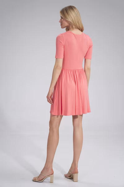 Sukienka Model M751 Coral - Figl — zdjęcie 3
