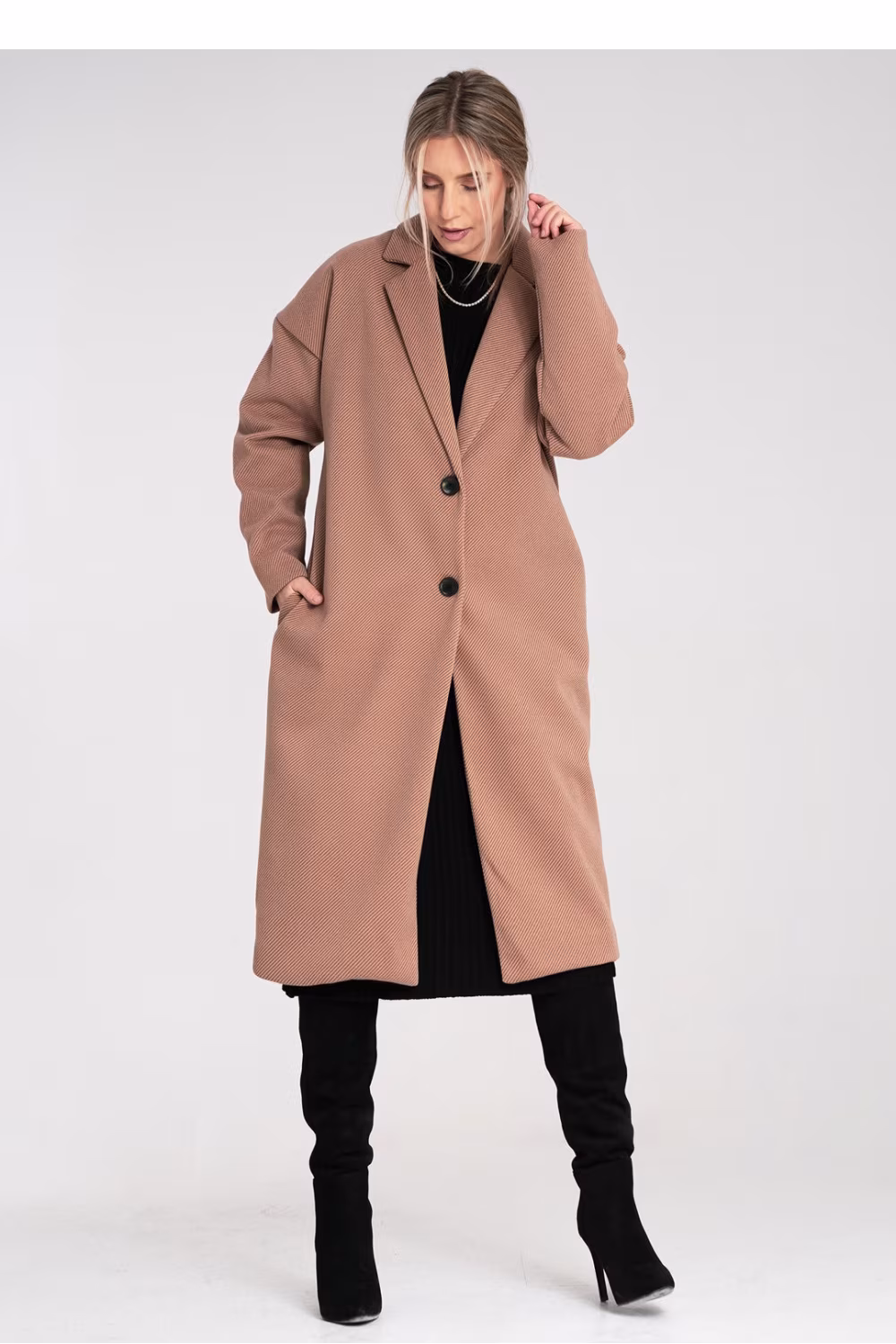 Płaszcz Damski Model M1111 Beige - Figl