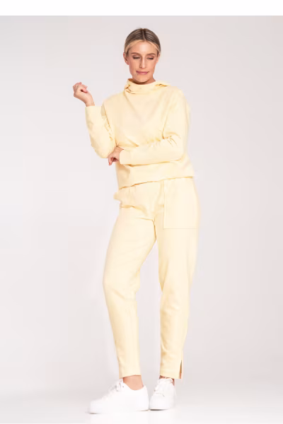 Spodnie Dresowe Model M1035 Yellow - Figl — zdjęcie 2