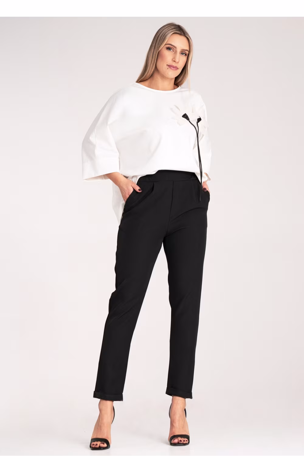 Spodnie Damskie Model M1161 Black - Figl