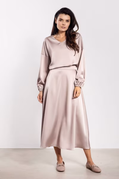 Bluzka Model A740 Beige - awama — zdjęcie 2