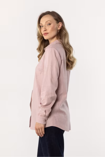 Koszula Damska Model A768 Dirty Pink - awama — zdjęcie 2
