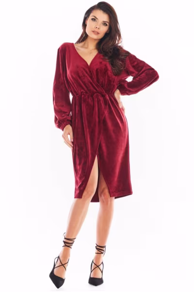Sukienka Model A406 Welur Bordo - awama — zdjęcie 2