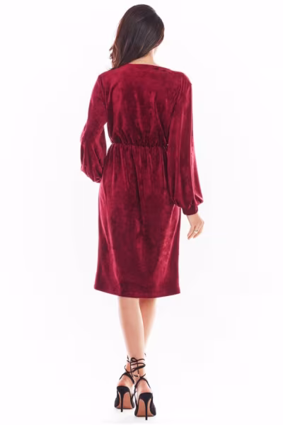 Sukienka Model A406 Welur Bordo - awama — zdjęcie 3