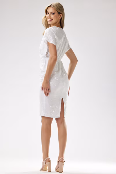 Sukienka Model A698 White - awama — zdjęcie 3