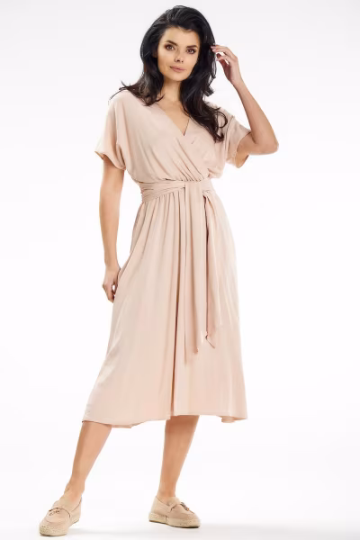 Sukienka Model A642 Beige - awama — zdjęcie 1