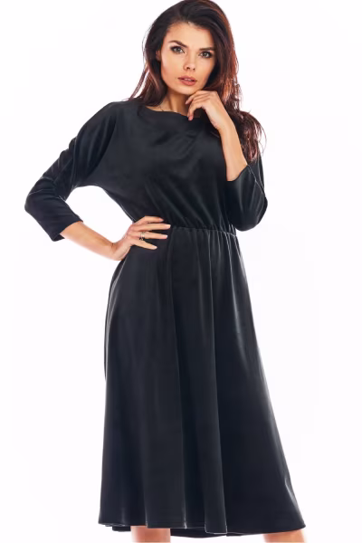 Sukienka Model A407 Welur Black - awama — zdjęcie 1