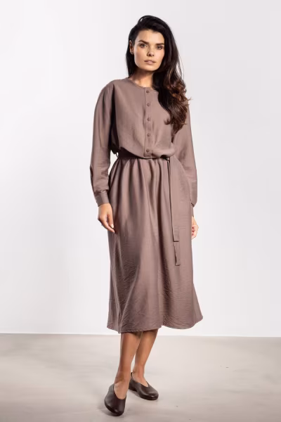 Sukienka Model A733 Taupe - awama — zdjęcie 3