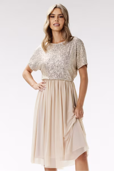 Sukienka Model A689 Beige - awama — zdjęcie 1