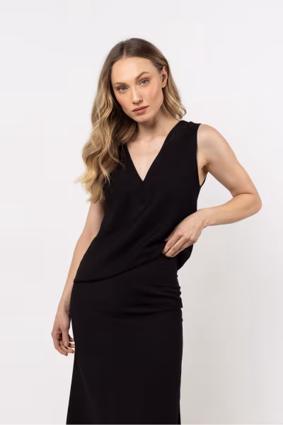 Bluzka Model A718 Black - awama — zdjęcie 1