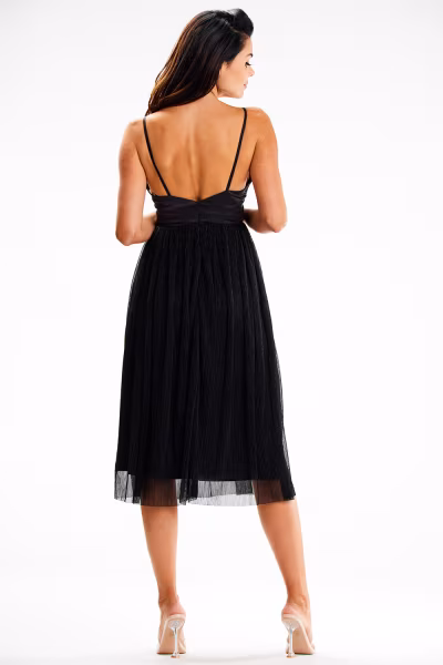 Sukienka Model A624 Black - awama — zdjęcie 3