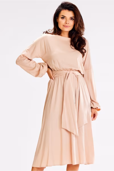 Sukienka Model A602 Beige - awama — zdjęcie 1