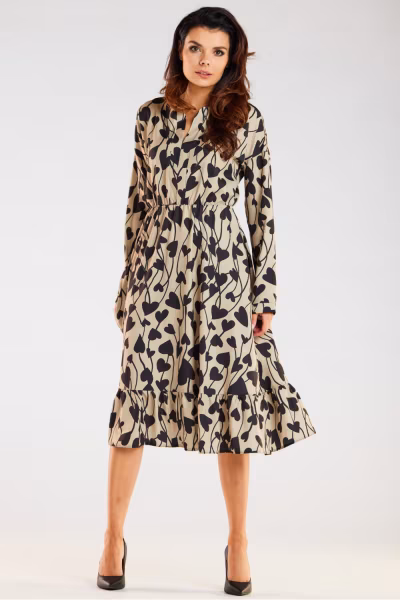 Sukienka Model A468 Beige/Black Hearts - awama — zdjęcie 2