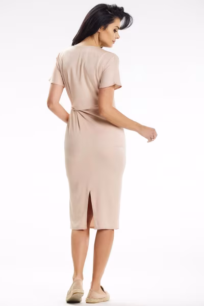 Sukienka Model A641 Beige - awama — zdjęcie 3