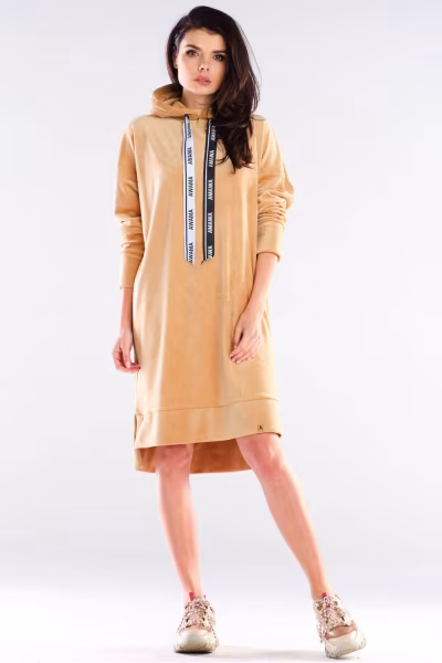Sukienka Model A413 Beige - awama — zdjęcie 2