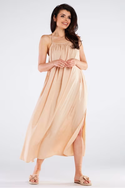 Sukienka Model A428 Beige - awama — zdjęcie 1