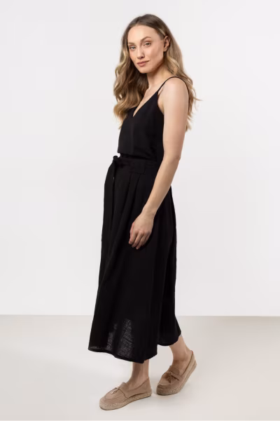 Spódnica Model A723 Black - awama — zdjęcie 2