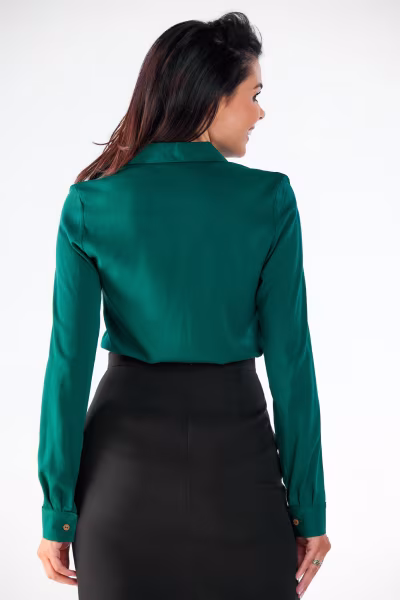 Koszula Damska Model A526 Bottle Green - awama — zdjęcie 3