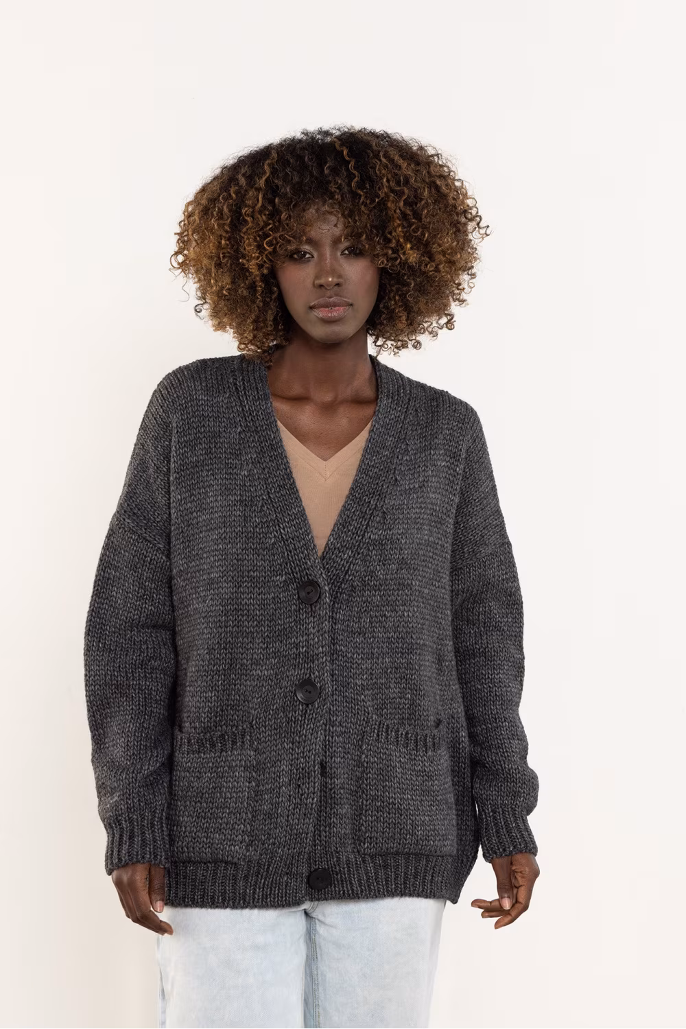 Sweter Damski Model A756 Grafit - awama
