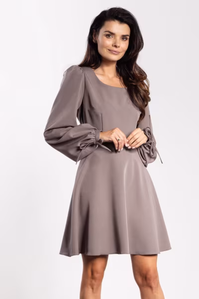 Sukienka Model A741 Taupe - awama — zdjęcie 1