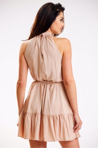 Sukienka Model A580 Beige - awama — zdjęcie 3