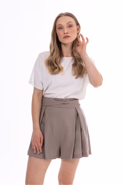 Szorty Damskie Model A774 Latte - awama — zdjęcie 1