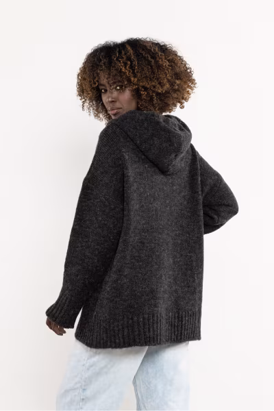Sweter Damski Model A755 Grafit - awama — zdjęcie 3