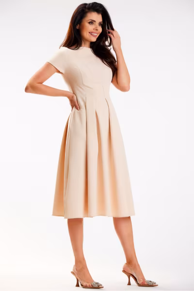 Sukienka Model A569 Beige - awama — zdjęcie 2
