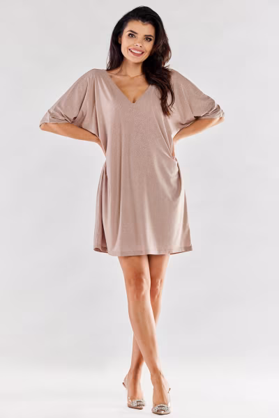 Sukienka Model A557 Beige - awama — zdjęcie 2