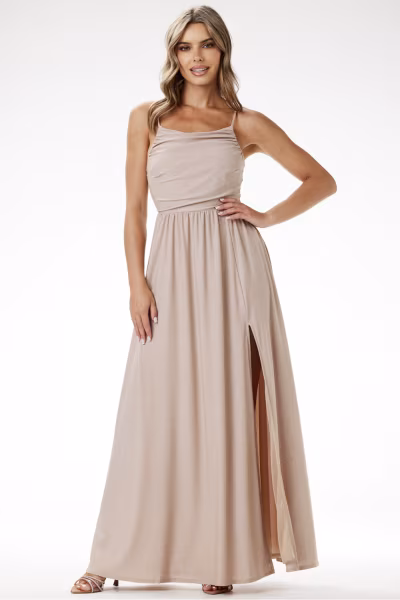 Sukienka Model A696 Beige - awama — zdjęcie 1