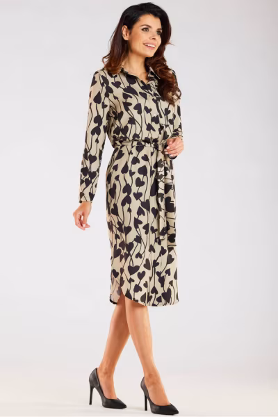 Sukienka Model A465 Beige/Black Hearts - awama — zdjęcie 3