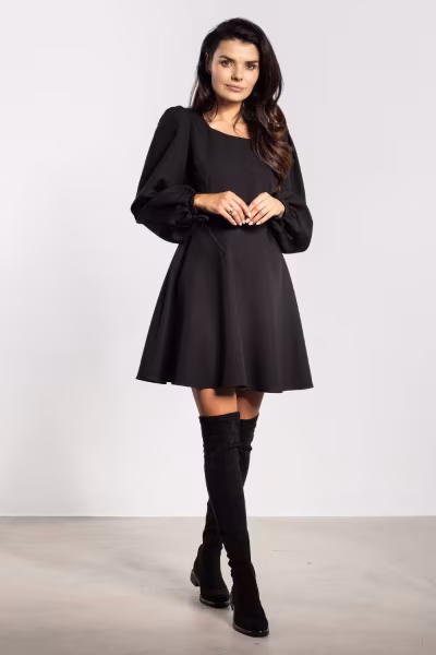 Sukienka Model A741 Black - awama — zdjęcie 2