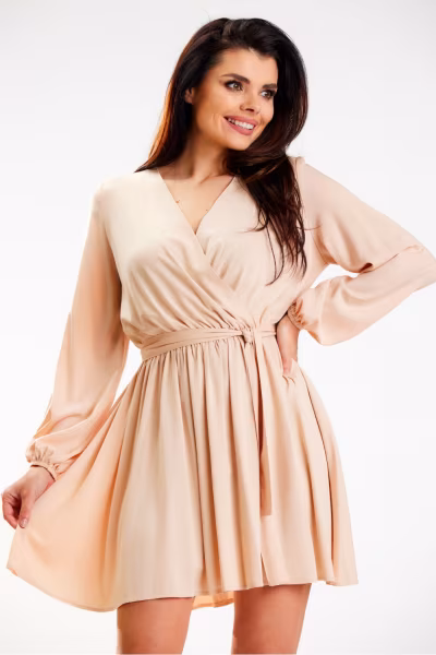 Sukienka Model A577 Beige - awama — zdjęcie 1